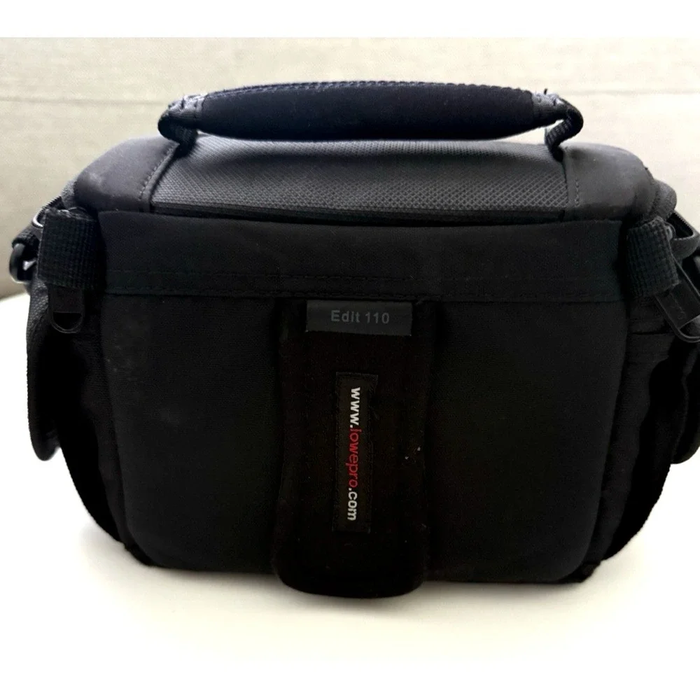 Lowepro Edit 110 Compact Padded Camera Bag Mirrorless 7.5